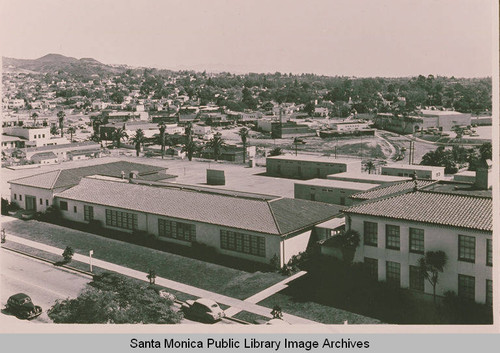 Aerial view of Pacific Palisades Elementary School on Via de la Paz