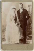 Gurine and Carl Paulson wedding portrait