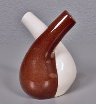 Modern sculpture salt & pepper shaker