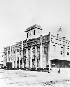 Exterior view of the Temple Building on the corner of Spring Street and Main Street, Los Angeles, ca.1884