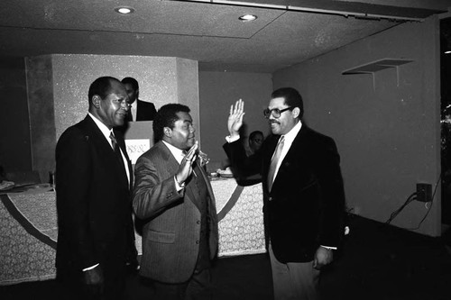 Tom Bradley and David S. Cunningham, Jr. at a Black Public Relations Club event, Los Angeles, 1985