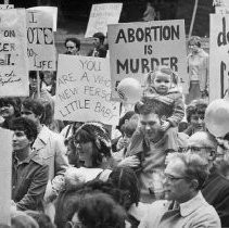 Abortion rally in front of the State Library-Courts Building