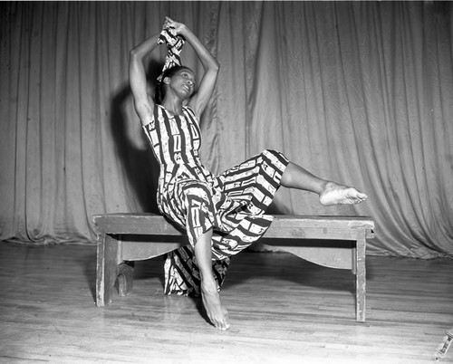 Dancer Eunice Cain, Los Angeles, 1960