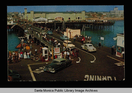 Municipal Pier, Santa Monica, Calif