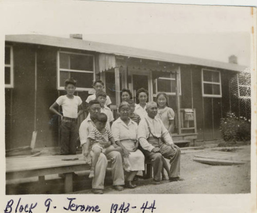 Tsukamoto family in Jerome Relocation Center