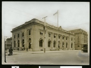 Exterior view of Oakland's Post Office, 1907