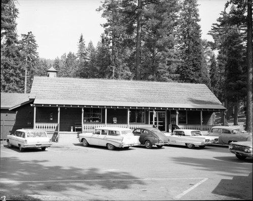 Concessioner Facilities, Grant Grove Lodge, front. Vehicular Use
