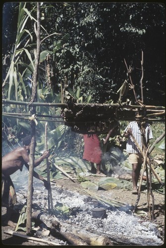 Bride price for Aina: food being cooked