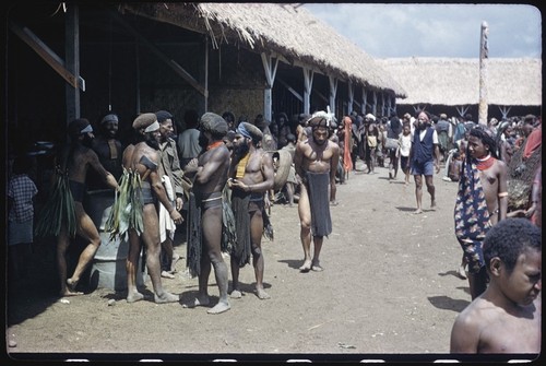 Mount Hagen, group of men at a market