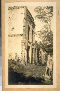 All that is left of Shasta City - Shasta Co., Calif. These buildings were built in 1853. L. to R.: #1 - Wells, Fargo & Co. Express Office, #2 - Bull Baker & Co., #3 - Issac & Co., dealers in Gold Dust