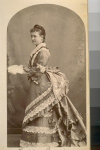 Zelda Seguin, Grand Opera, 1877