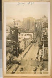 Jany 1932. Looking down on California Street, San Francisco. Piggott Photo