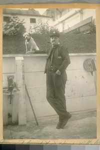 Engineer Frank Crockett at home with his dog, 1919