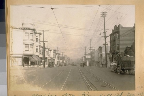 East on Mission from Randall St. Dec. 1923