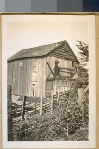 Side view of the Bernal House