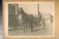 A one horse Petaluma Cart at the N.W. cor. 11th and Folsom St. April 5/28