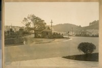 Main Gate to the S.F. [San Francisco] Relief House. Feb. 1925