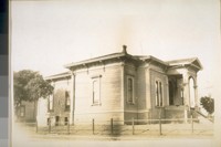 The old home of Lawrence Harris the father of Larry Harris. N.W. corner Oak and 7th Sts. Oakland. Oct. 5/28