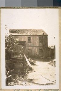 Side view, Bernal House