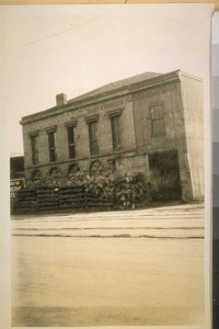 The old Hotel de France South side of 1st St. near Broadway, Oakland. Photo taken Sept. 26/28