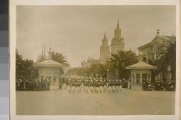 P.P.I. [Panama-Pacific International] Exposition. [Rear view of parade down the Avenue of Palms.]