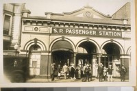 The Old Southern Pacific Railroad Depot in Oakland on the North side of 7th St. between Washington and Broadway. Built in 1863, photo taken Sept. 26/28