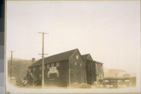 The last of the old San Bruno tannery's [tanneries]. N.E. cor. San Bruno Road and Islas [Islais] Creek Channel. Now used as a hair works. Feb. 2/29