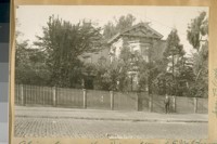 The Alini home. His Daughter cf, [?] E. W .Burr Pres. of the Old Celay [Clay?] St. Bank. This home is on the West side of Gough St. between Green and Union Sts. Built about 1977.Taken 11/24/24