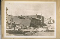 The Valencia Hotel after the earthquake of April 18th 1906. A number of people were killed in this hotel, it stood on Valencia bet. 18th and 19th Sts