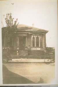 The old home of Judge Ferris on the North side of 5th St. east of Washington St. Oakland. Later occupied by Eva Howard, a woman of the town. Oct. 5/28