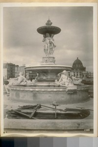 The fountain in the Civic Center. 1915