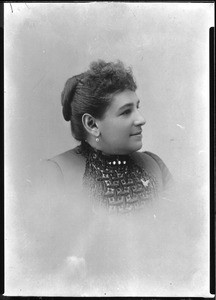 Portrait of Mrs. Simon Nordlinger, pictured in bust, ca.1900