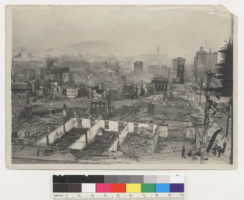 S.F. fire & earthquake, 1906. [View looking northeast from top of Fairmont Hotel toward Chinatown, Ferry Building (right center) and Yerba Buena Island. California St., right.]