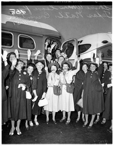 Shrine women leave on bus for Texas National Convention, 1951