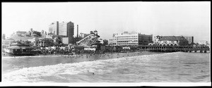 Panoramic view of the Long Beach pier, Los Angeles, ca.1926