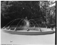 Maria Louisa Park, view of a fountain with frog statues spouting water, Seville, Spain, 1929