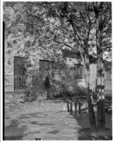 Barton Hepburn residence, patio and house, Beverly Hills, 1930-1931