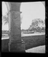 Fountain seen from the Convento at the Mission San Fernando, Rey de España, Los Angeles, 1922