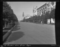 El Prado Esplanade with the Varied Industries Building (R) at the Panama-California Exposition, San Diego, 1915