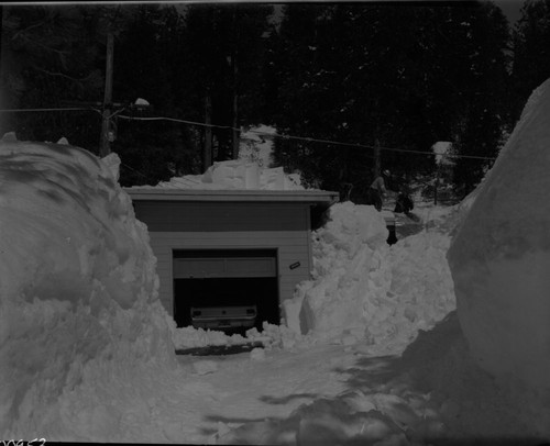Record Heavy Snow, Record snows Lodgepole area. Maxon House
