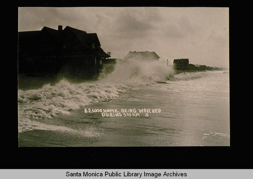 Seaside homes being battered by high seas, Santa Monica, Calif