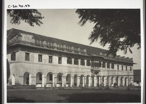 Court - Gerichtsgebäude in Merkara