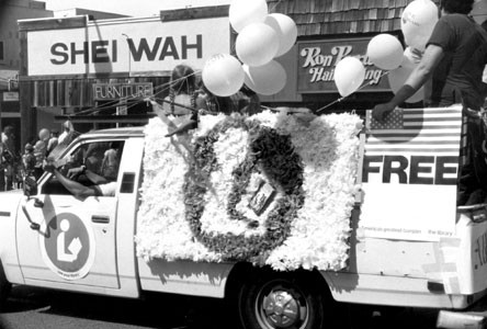 Albany Library float at 75th Anniversary parade