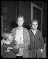 Mary Skeele with 2 [grand?] children, 1933