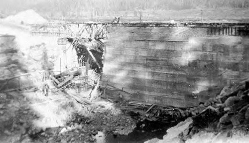 Construction of dam on Bucks Creek