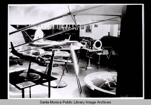 Plane models inside the Museum of Flying