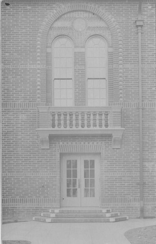 Old campus-Administration building-0045
