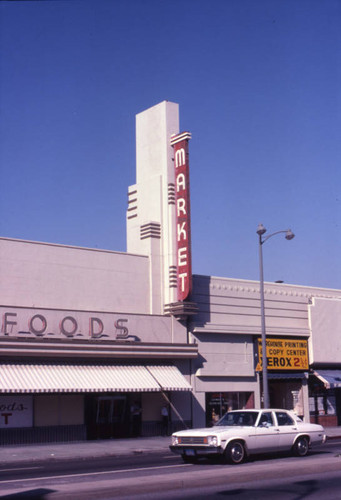 Commercial buildings on Wilshire Boulevard