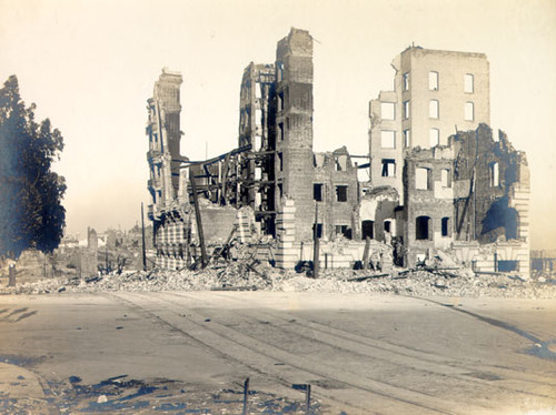 [St. Dunstan Hotel on Van Ness avenue and Sutter street in ruins after the 1906 earthquake and fire]