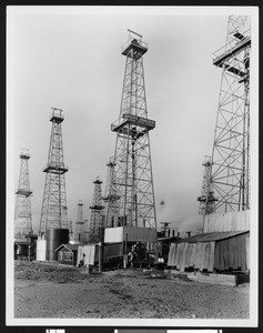 Row of oilrigs at the Playa del Rey oil field in Venice, ca.1925